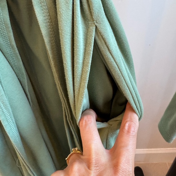 Green Women's Robe - Picture 3 of 6